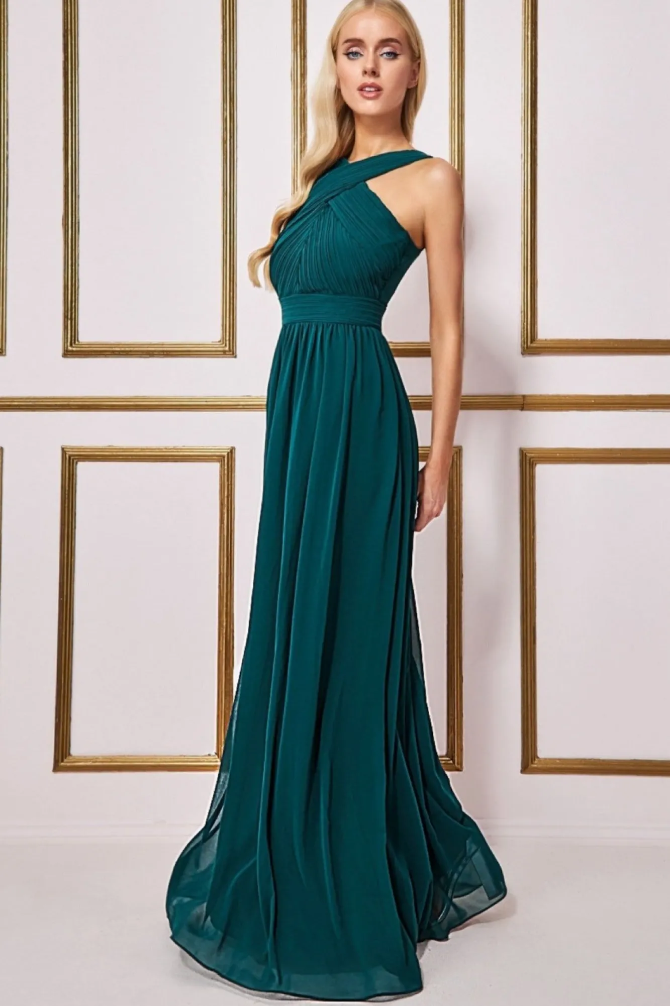 Maxi Dresses^* Halter Neck Chiffon Maxi Dress - Emerald Green Emeraldgreen