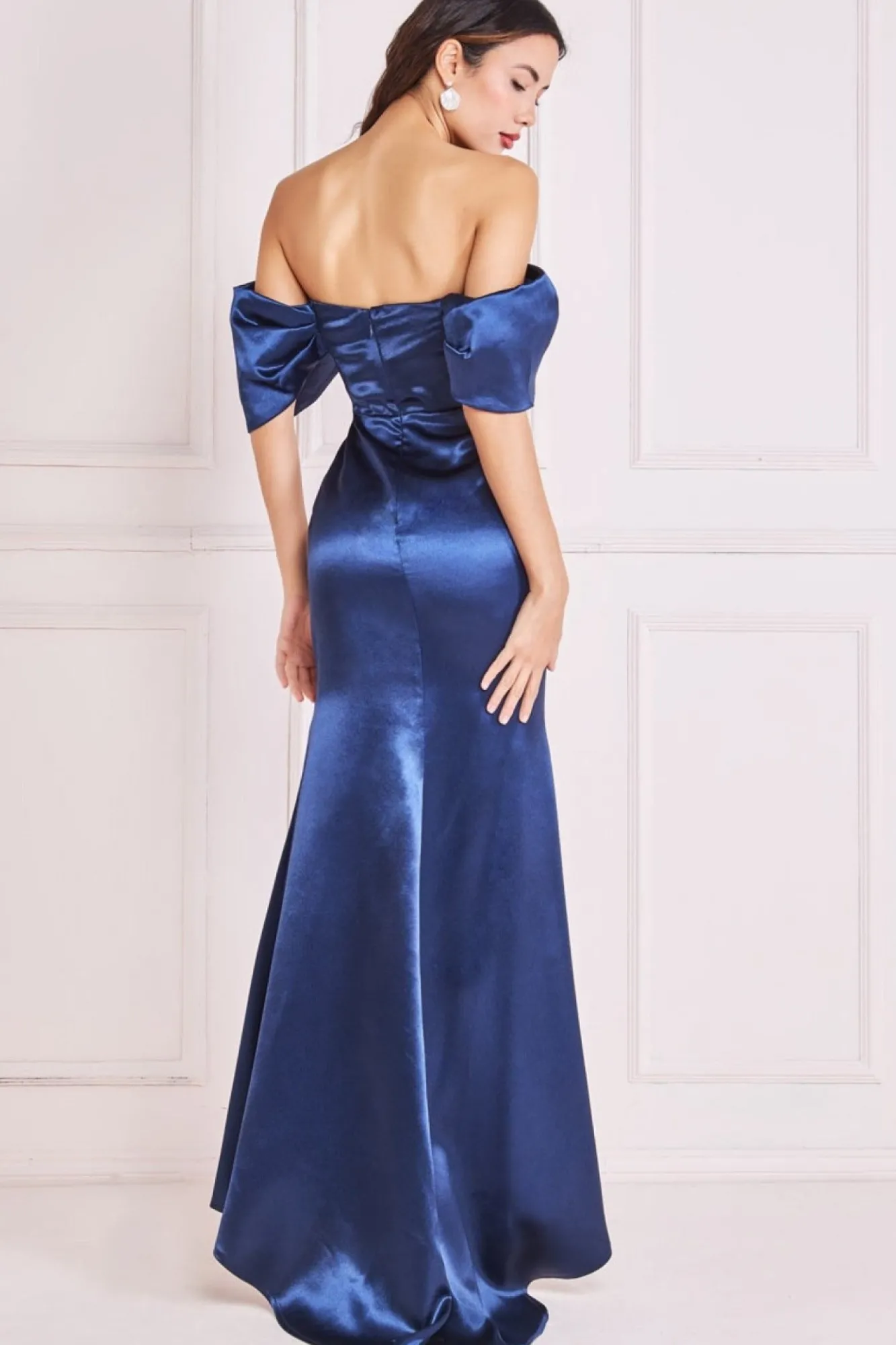 Maxi Dresses^* Off Shoulder Satin Maxi With V Neck Navy