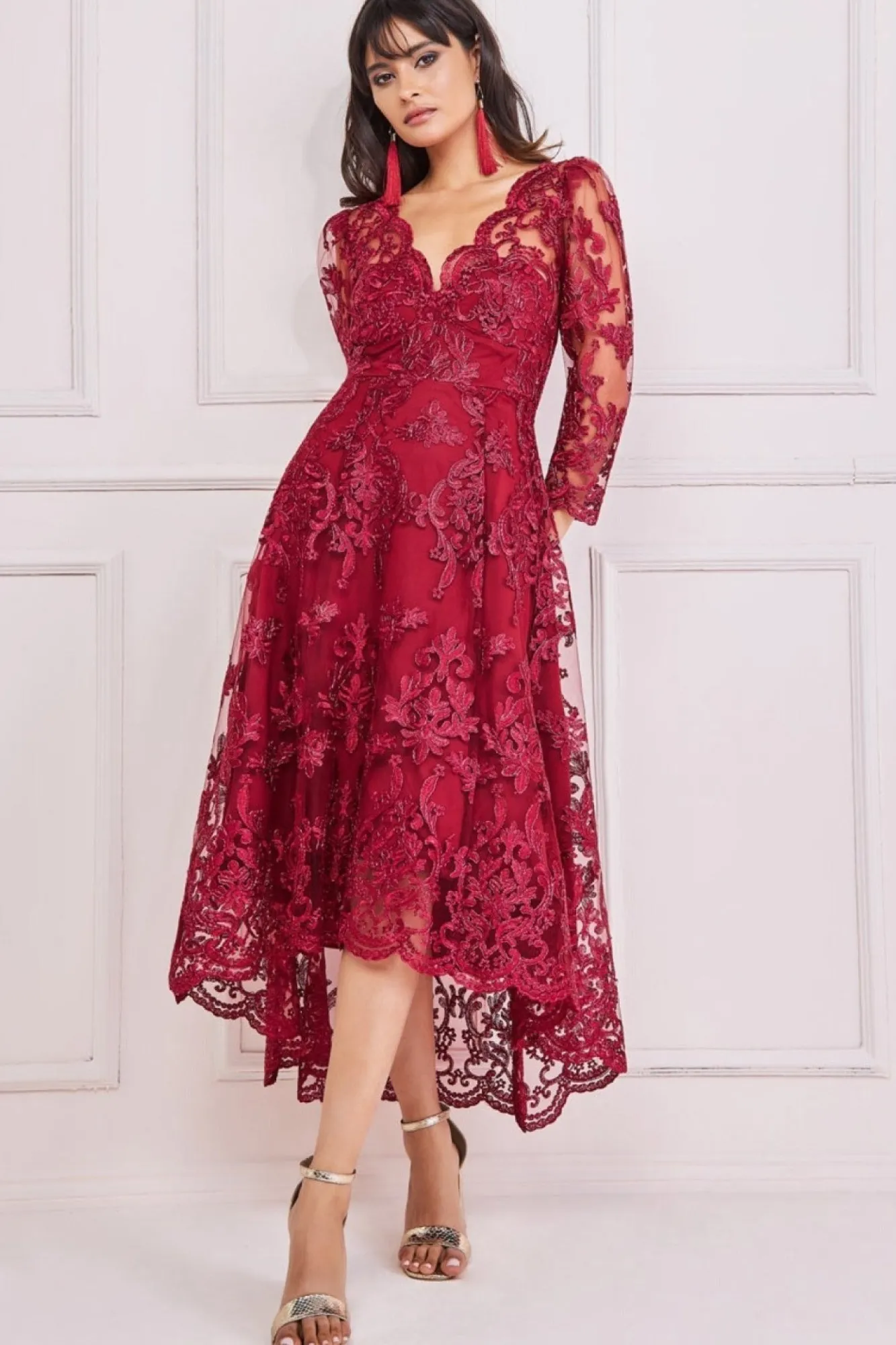 Midi Dresses^* Scalloped Lace Dipped Hem Midi Dress Wine