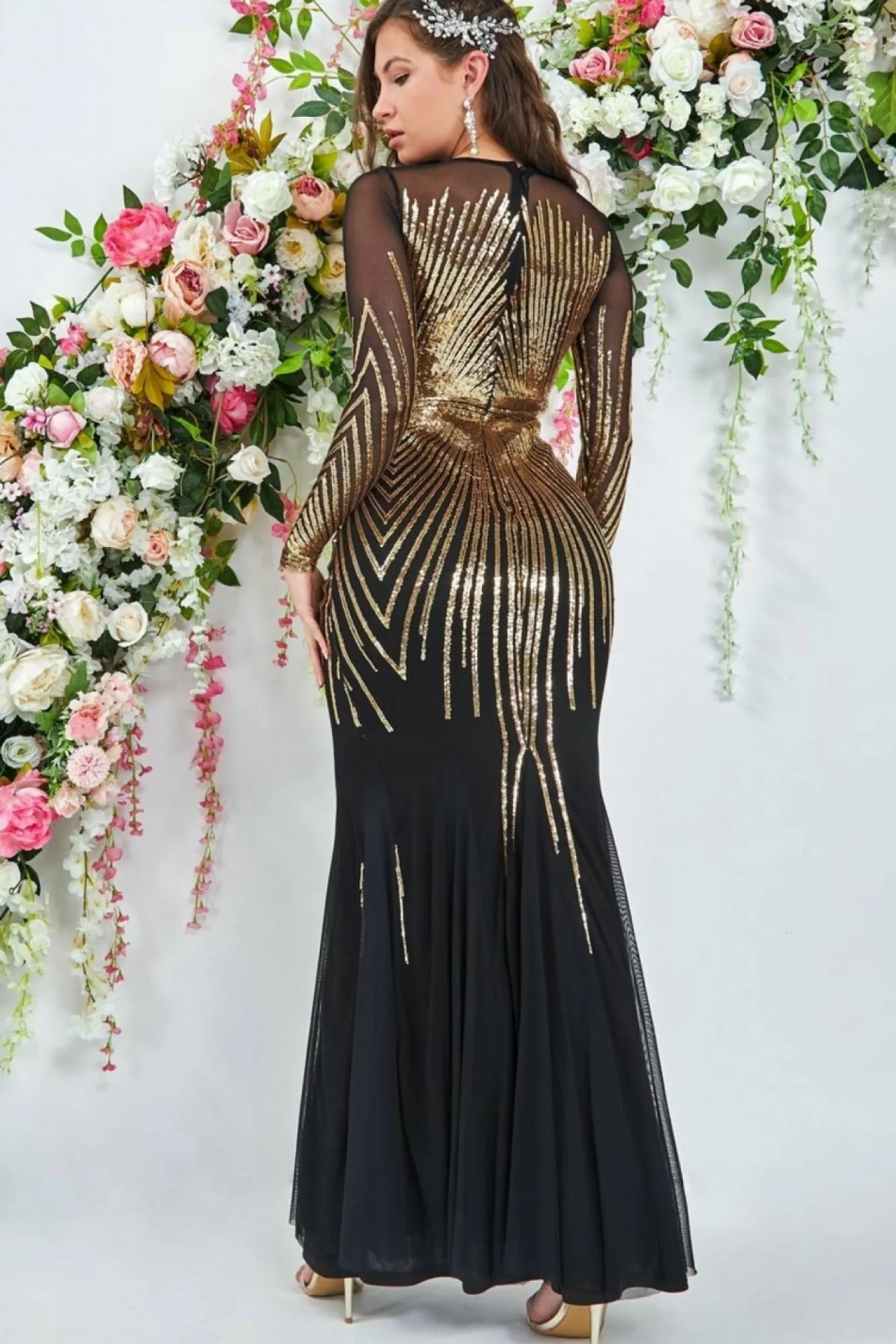 Maxi Dresses^* Shooting Star Sequin Maxi Dress Gold