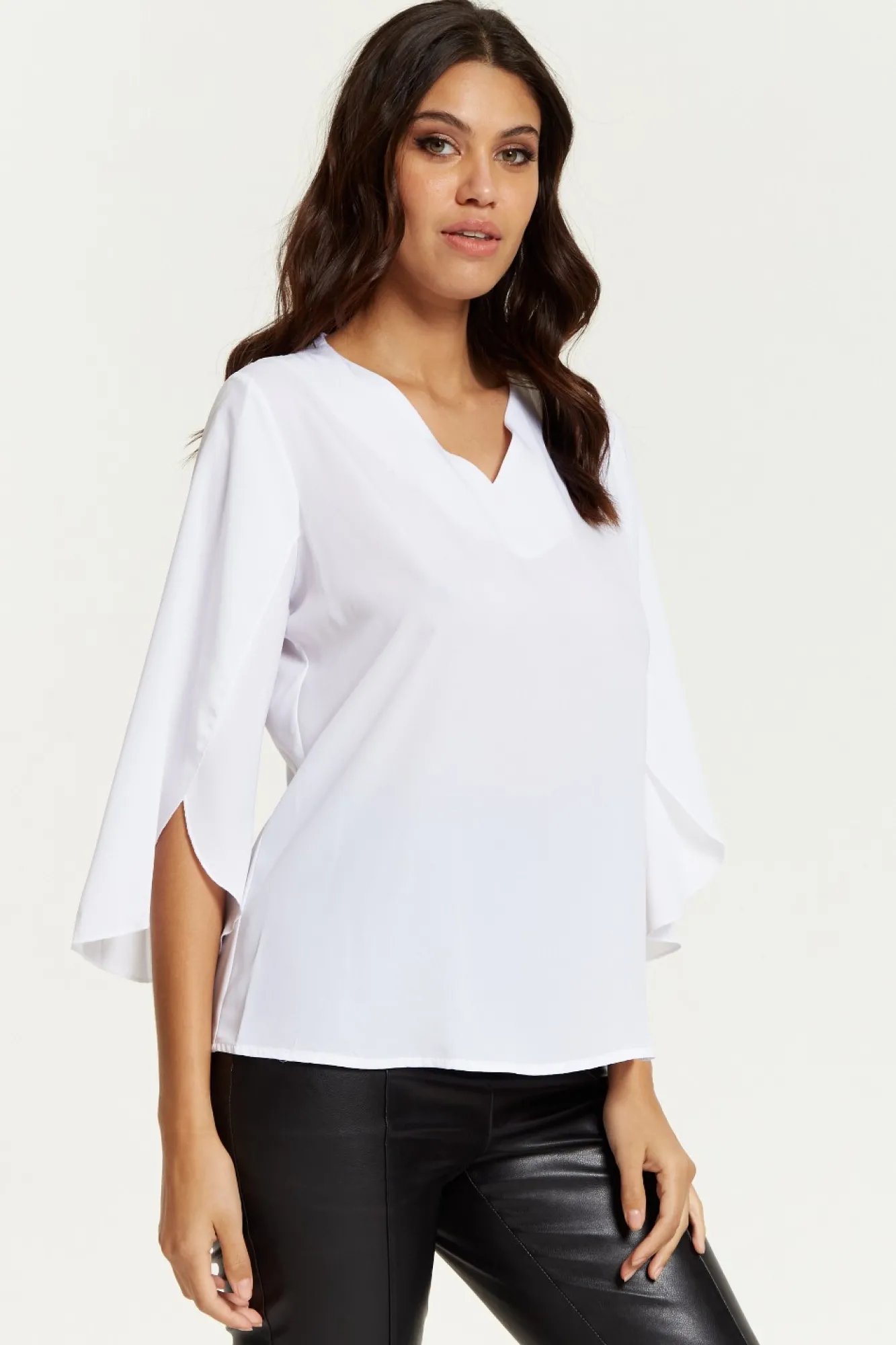 Blouses^Hoxton Gal Oversized V Neck Top With Split Sleeves In White