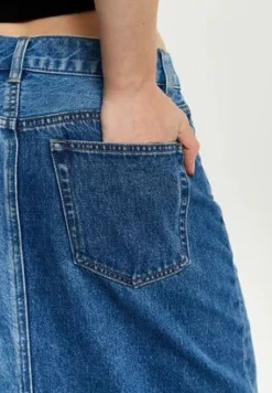 Skirts^Liquorish Denim Midi Skirt Blue