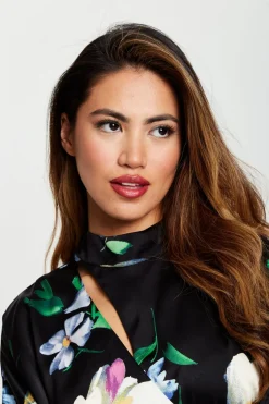 Mini Dresses^Liquorish Elegant Floral Print Mini Wrap Dress Black
