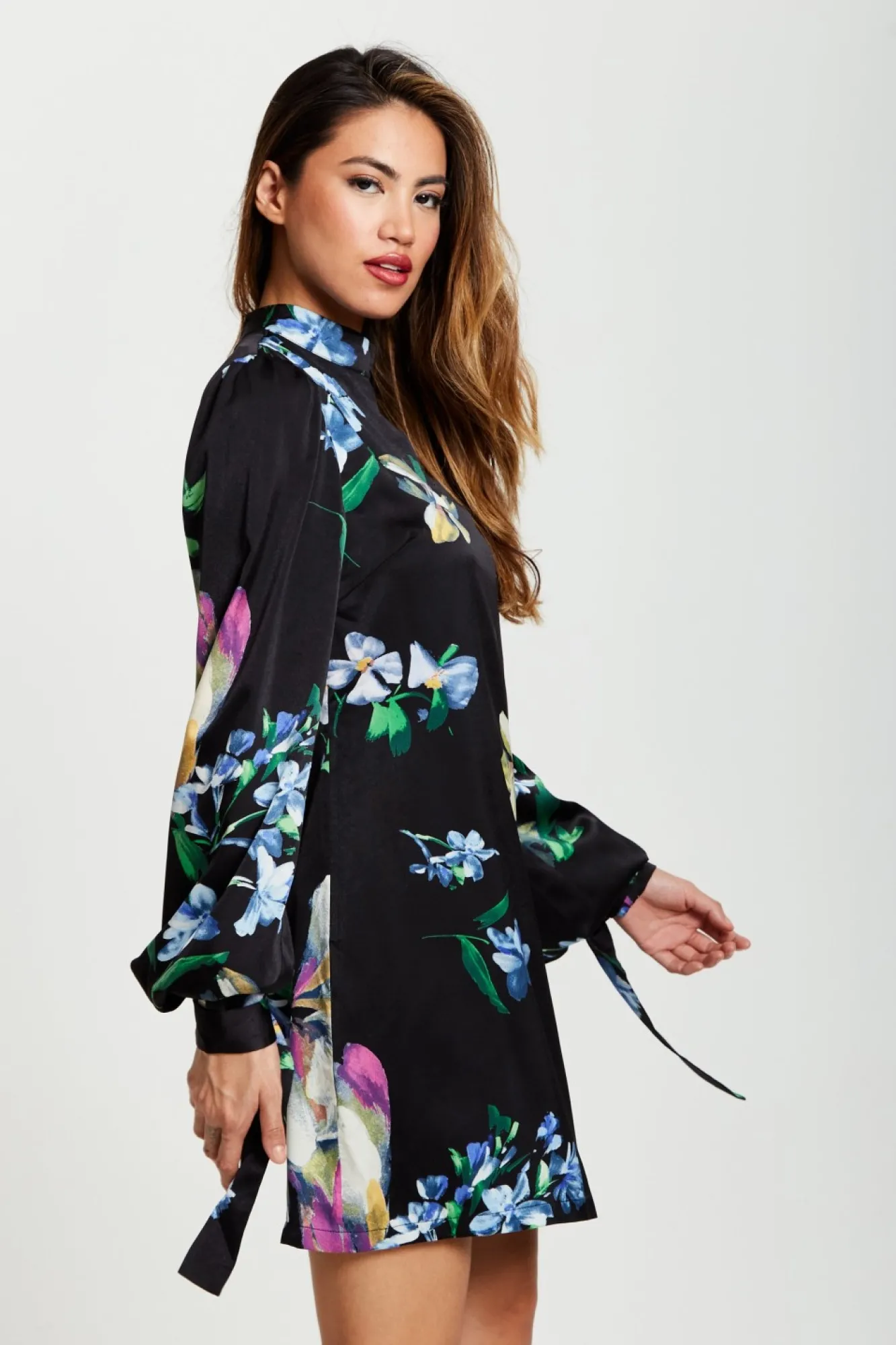 Mini Dresses^Liquorish Elegant Floral Print A-Line Mini Dress Black