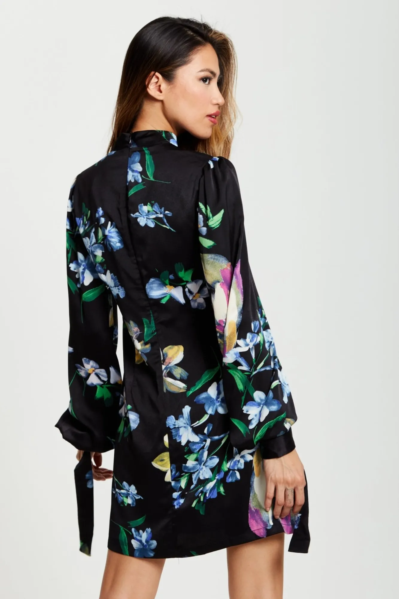 Mini Dresses^Liquorish Elegant Floral Print A-Line Mini Dress Black