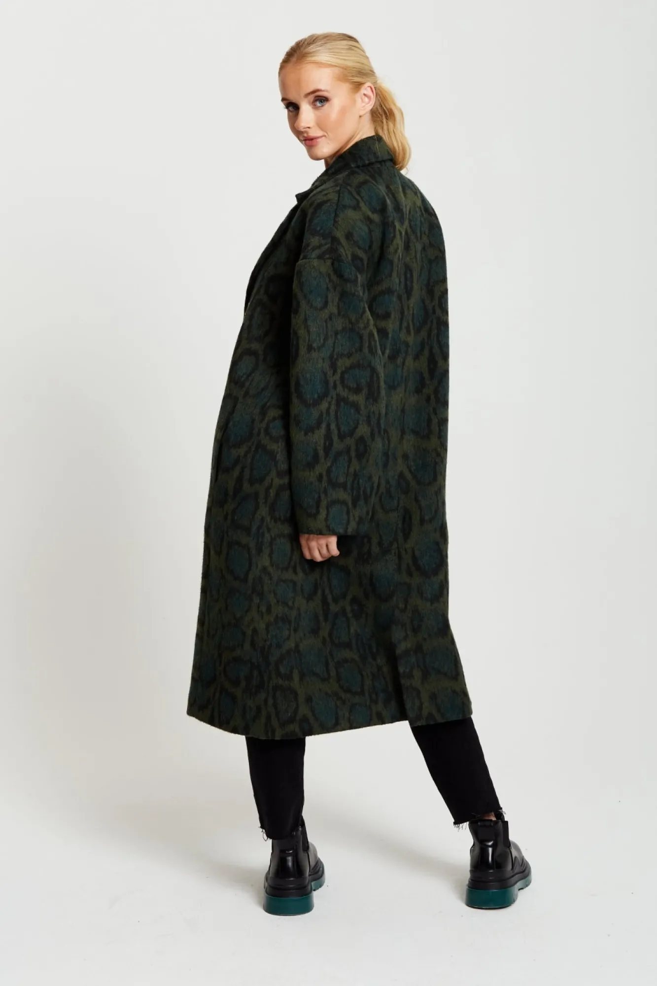 Outerwear^Liquorish Leopard Print Longline Coat Khaki
