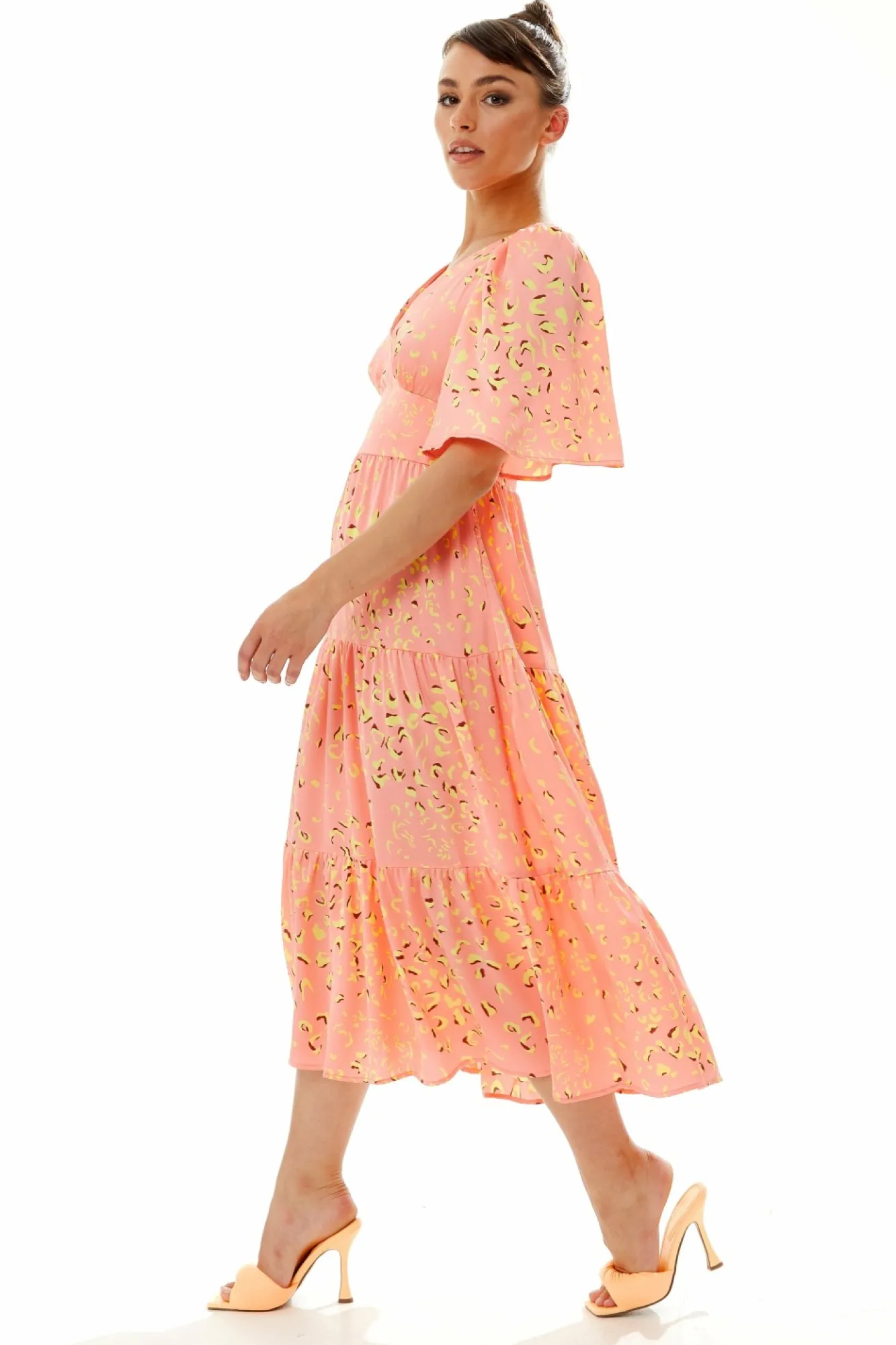 Midi Dresses^Liquorish Midi Abstract Animal Print Dress In Peach