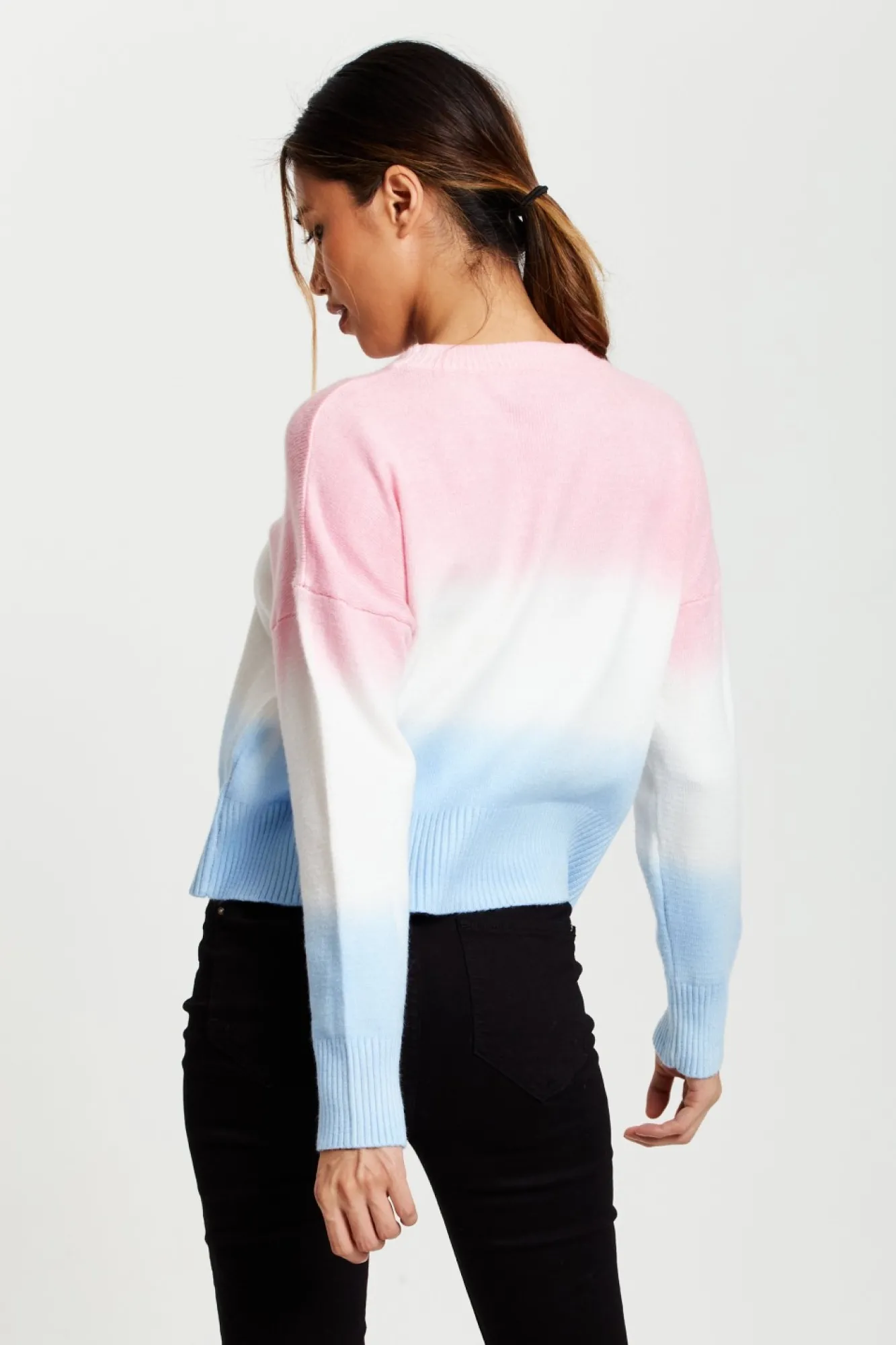 Jumpers^Liquorish Ombre Pattern Jumper In Pink, White And Blue Multicolour