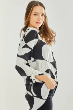 Blouses^Liquorish Oversized Polka Stripe Pattern Black White Blouse Blackwhite