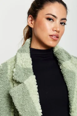 Outerwear^Liquorish Teddy Coat In Stripe Green