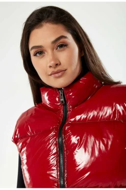 Outerwear^Liquorish Wet Look Gilet In Red