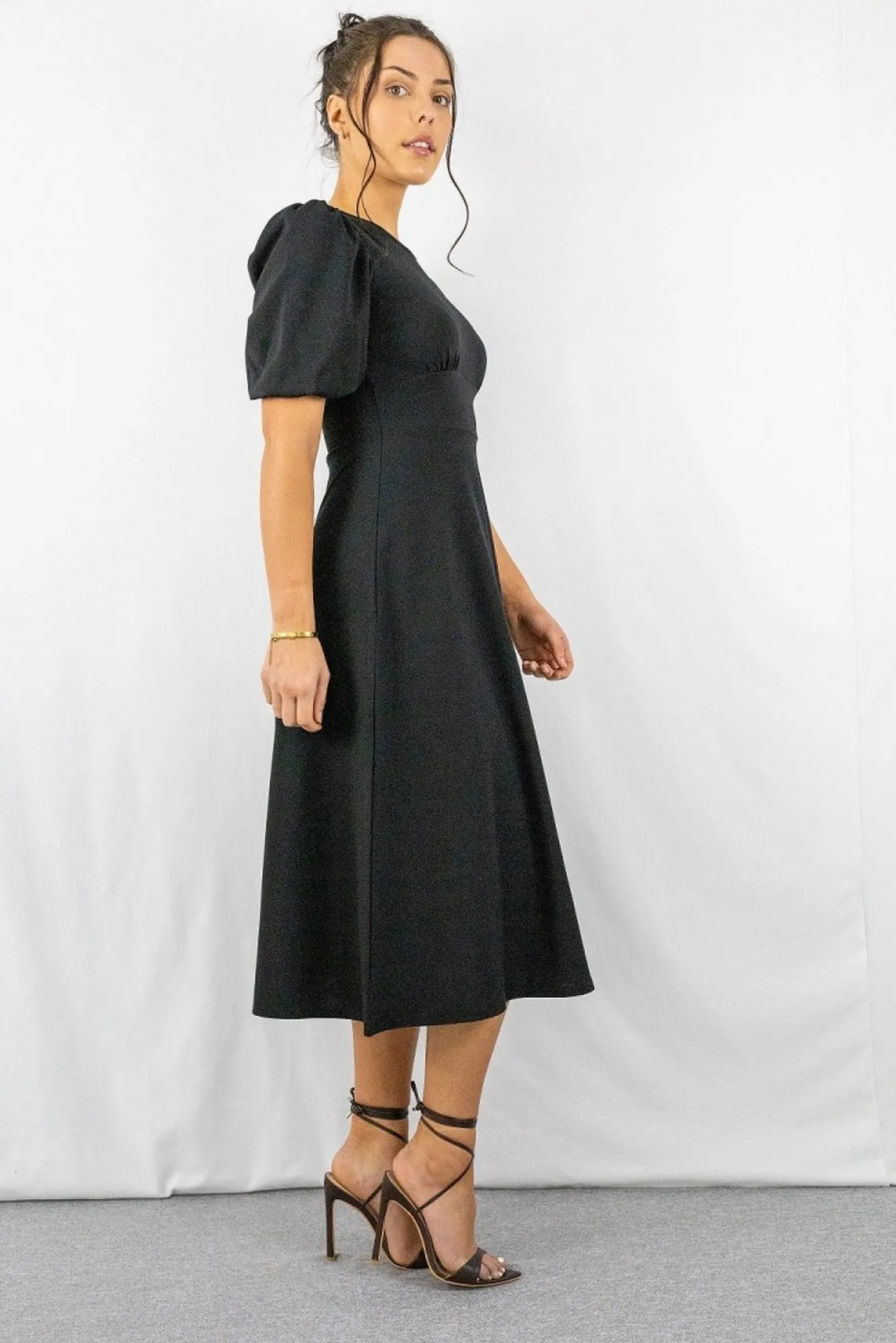 Mini Dresses^Signage Round Neck Mini Dress Black
