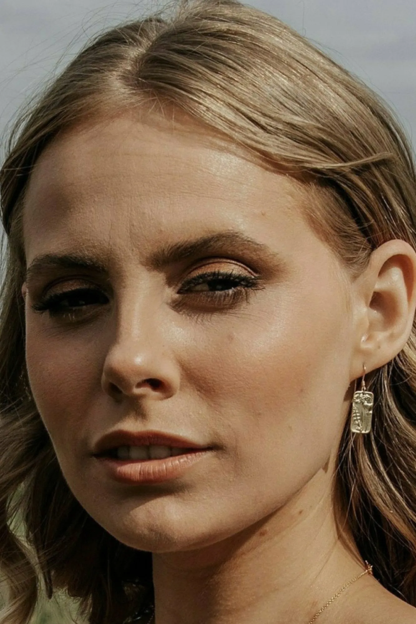 Jewellery^Wisteria London Meredith Wildflower Earrings Gold
