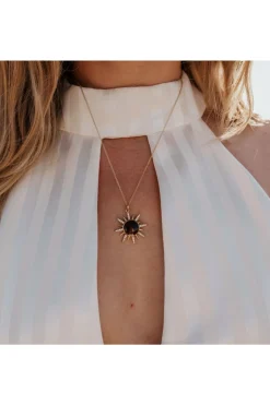 Jewellery^Wisteria London Solaris Sunburst Necklace Purple